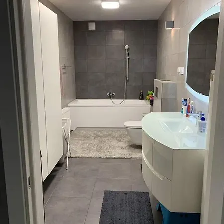 Rent A Duplex 克里斯蒂安桑